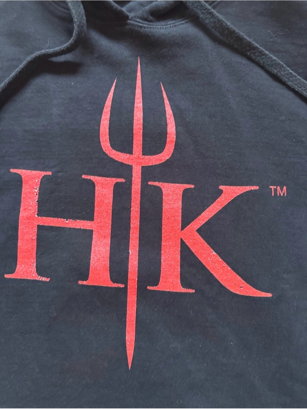 Official Hell's Kitchen Red Logo Pullover Hoodie Pullover Hoodie.
Black/red - Picture 3 of 6